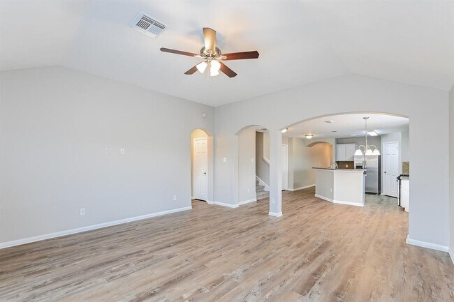 Building Photo - 18126 Hillock Glen Ln