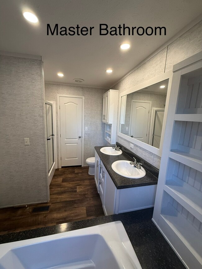 Building Photo - 151 Little River Bend