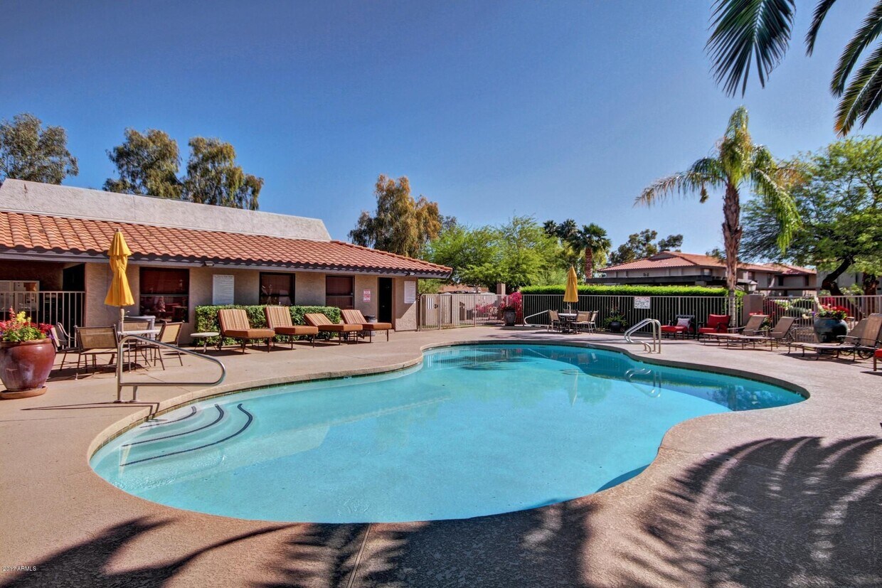 1402 E Guadalupe Rd Unit 245, Tempe, AZ 85283 Room for Rent in Tempe