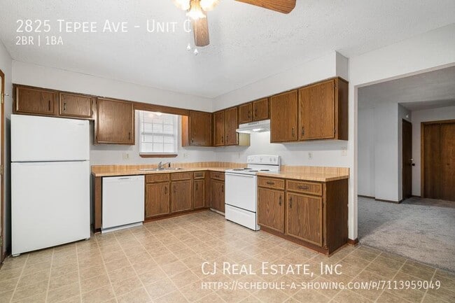 Building Photo - 2825 Tepee Ave