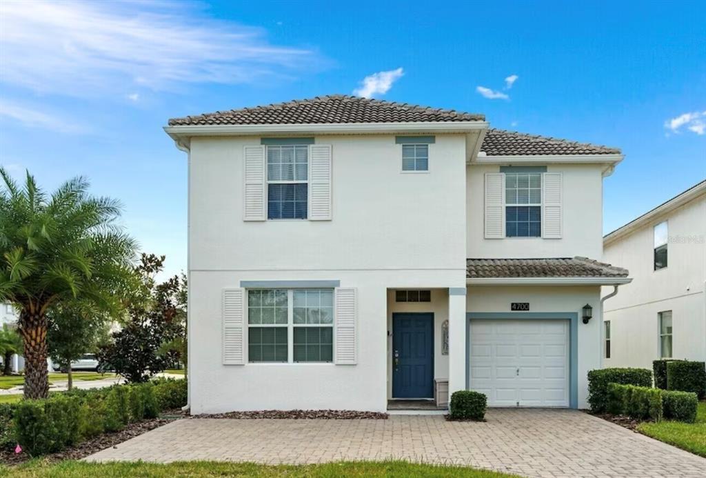 Foto principal - 4700 Sleepy Hollow Dr