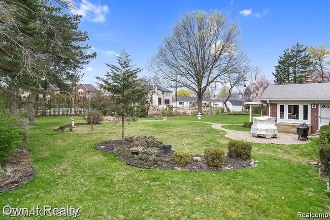 Foto del edificio - 9 Fairmount Ct