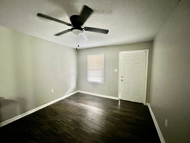Foto del edificio - 209 Morningside Dr