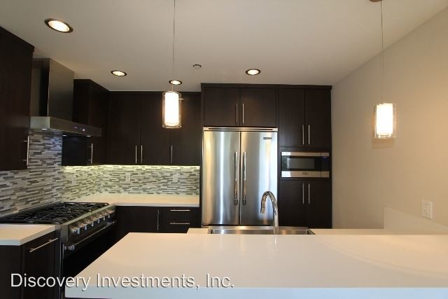 Building Photo - 2 br, 2 bath  - 1137 Solano Ave.