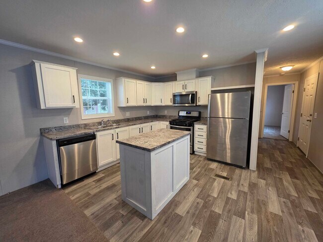 Foto del edificio - 3730 Birch St