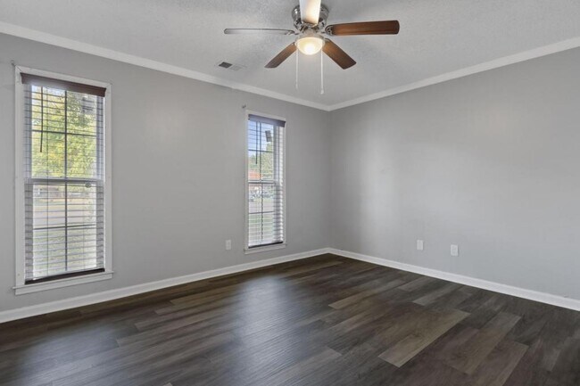 Building Photo - 7526 Millbridge Dr