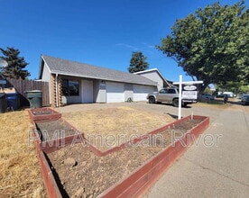 Building Photo - 9627 Old Placerville Rd
