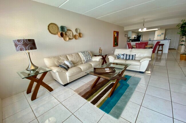 Foto del edificio - 404 Padre Blvd