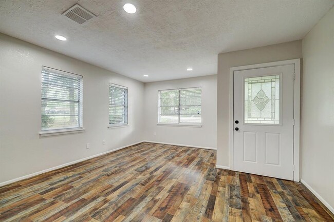 Building Photo - 24296 Forest Trail