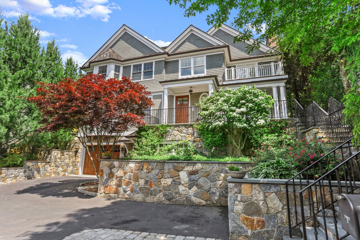 Foto principal - 53 Locust St