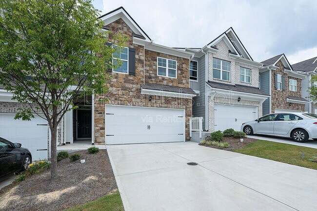 Photo - 3031 Greyton Dr House