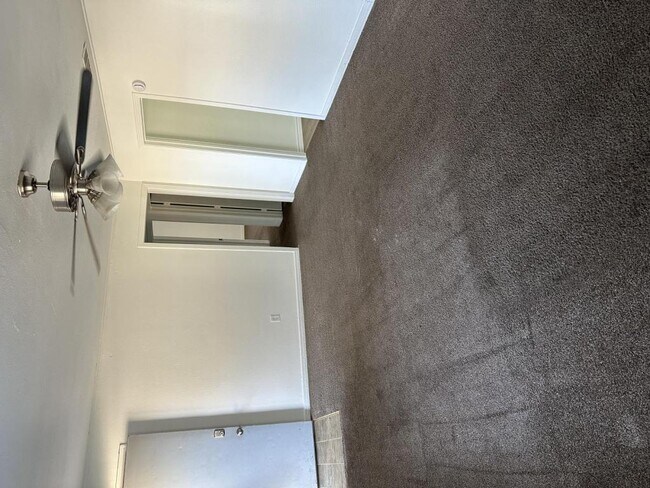 Foto del edificio - 422 E 46th St