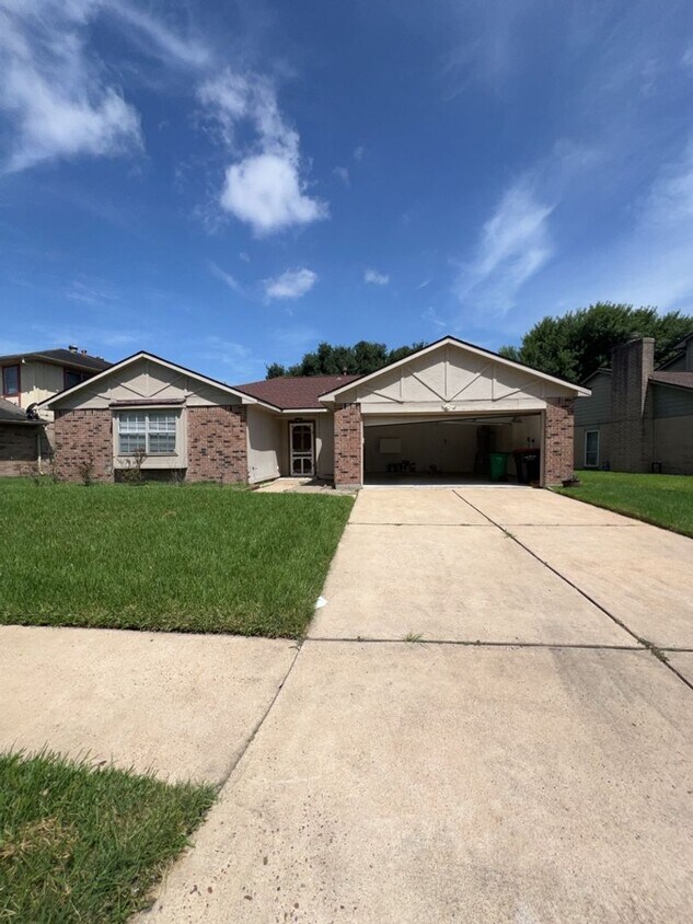 Foto principal - 19722 Oakland Valley Dr