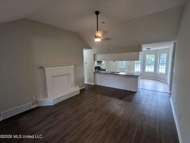 Foto del edificio - 2872 Waverly Dr