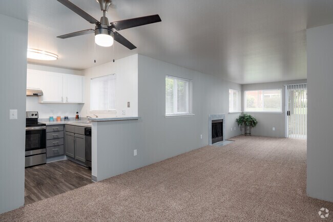 Interior Photo - The Diplomat