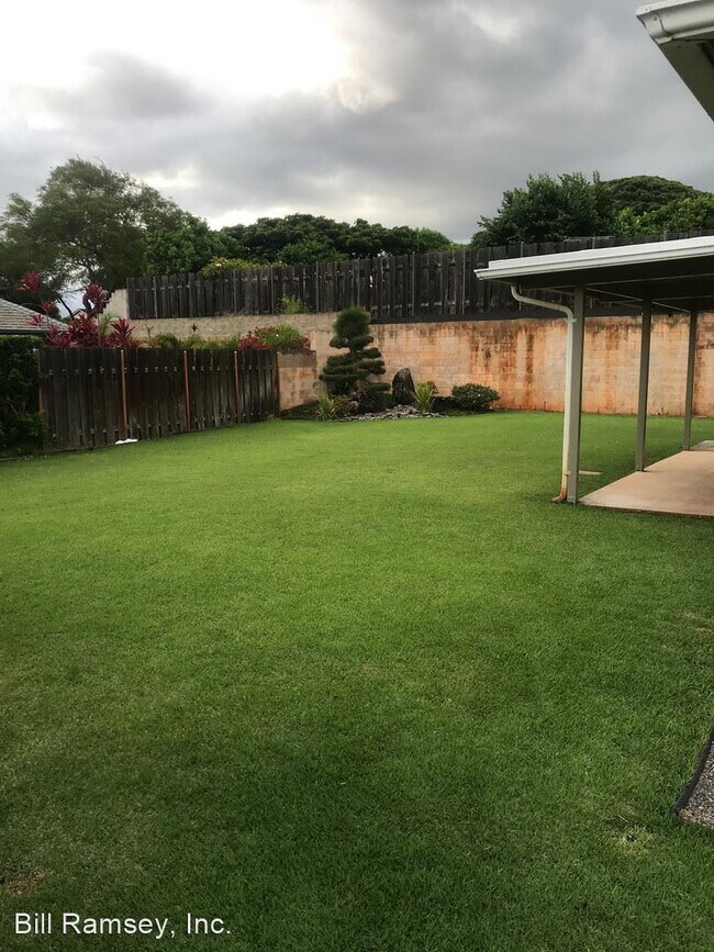 Building Photo - 3 br, 2 bath House - 94-170 KAPUAHI PL