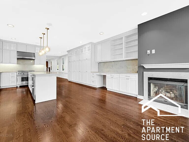 Foto principal - 1434 W Altgeld St
