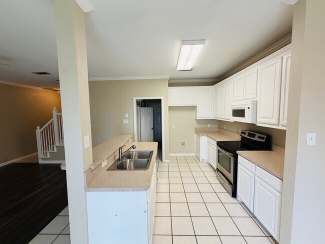 Foto del edificio - 5808 Blackmon Ct