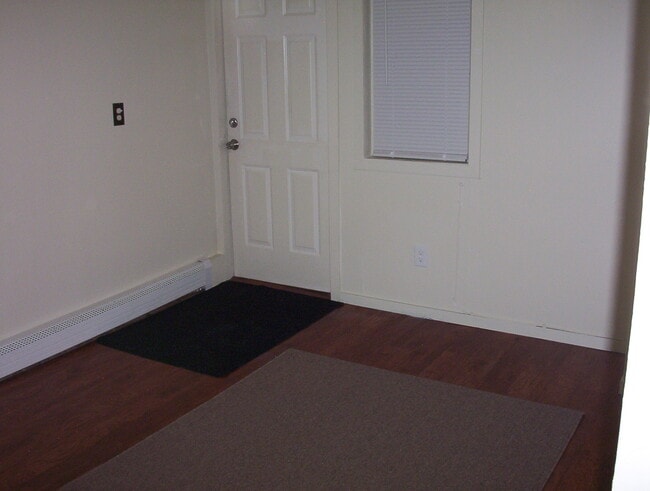 Building Photo - 56 Cochecton Rd