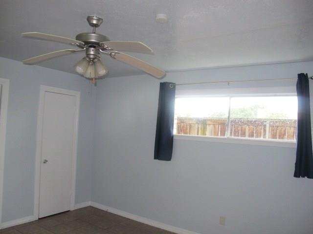 Foto del edificio - 425 S Oak St