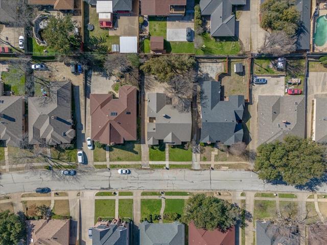 Building Photo - 3917 Flintridge Dr