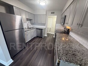 Building Photo - 4307 S Semoran Blvd