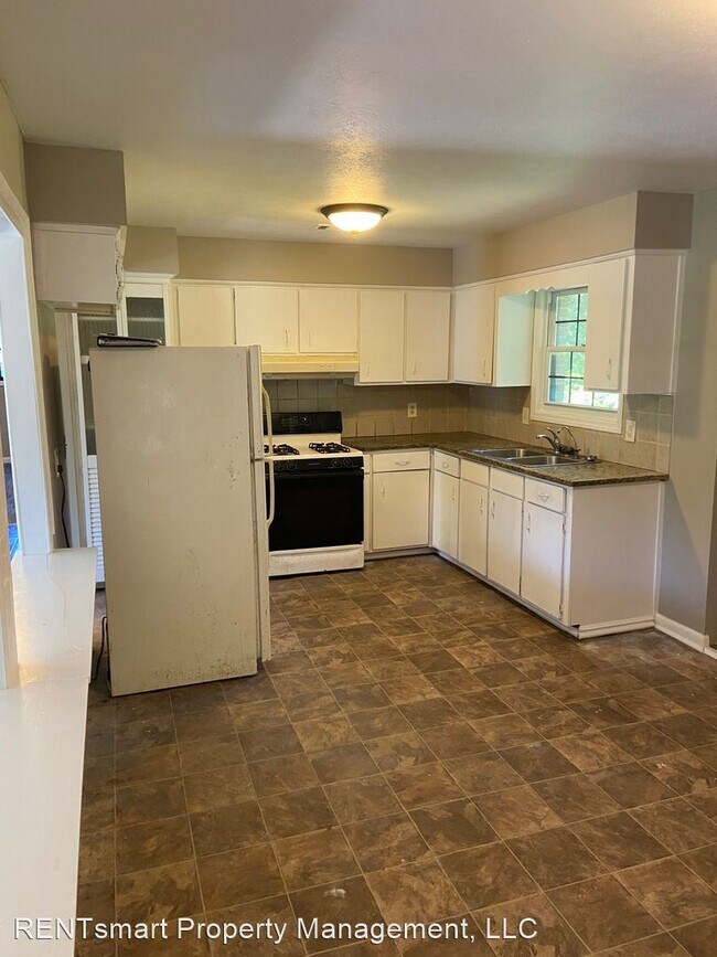 Foto del edificio - 4 br, 2 bath House - 636 Barklay Way