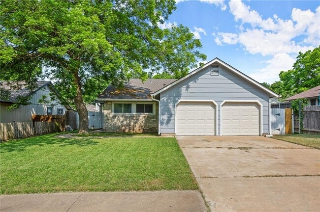 Building Photo - 9402 Marsh Dr