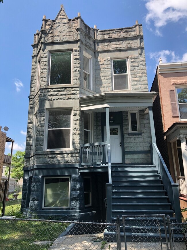 Building Photo - 1920 S Spaulding Ave