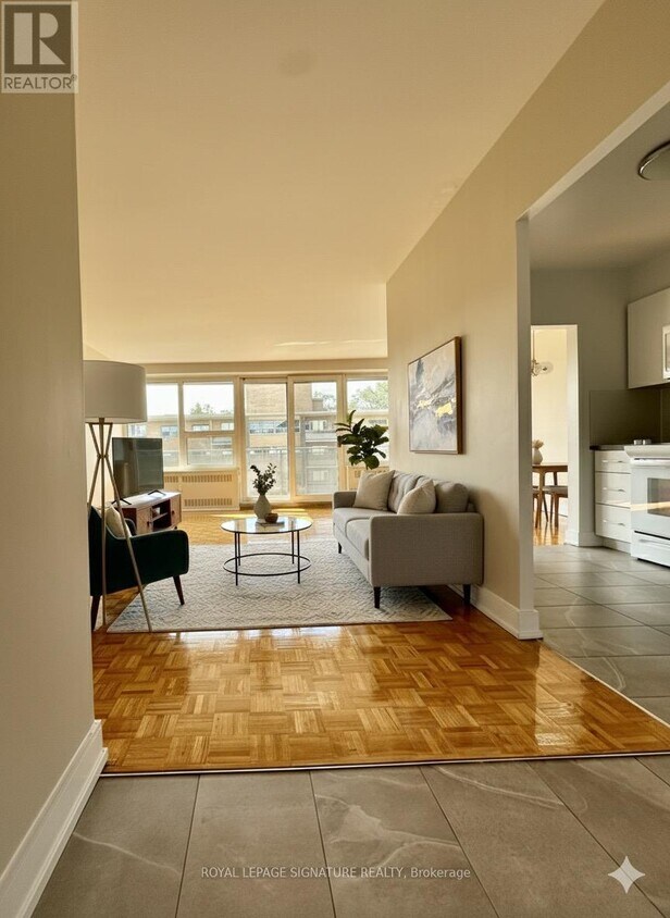 Photo principale - 10 Shallmar Blvd