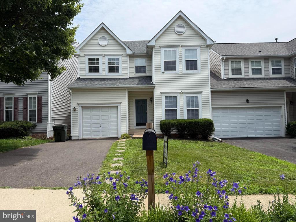 Primary Photo - 2223 Blue Spruce Dr