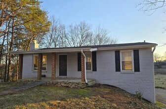 Building Photo - 833 Canton Hollow Rd