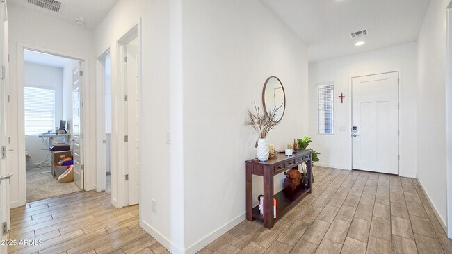 Foto del edificio - 4211 S 109th Ave