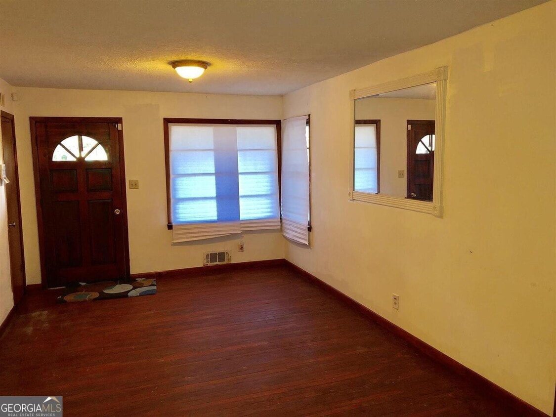 Foto del edificio - 1569 Rock Cut Rd