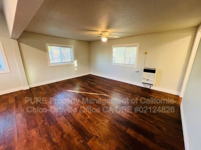 Building Photo - 7708 Melvina Ave