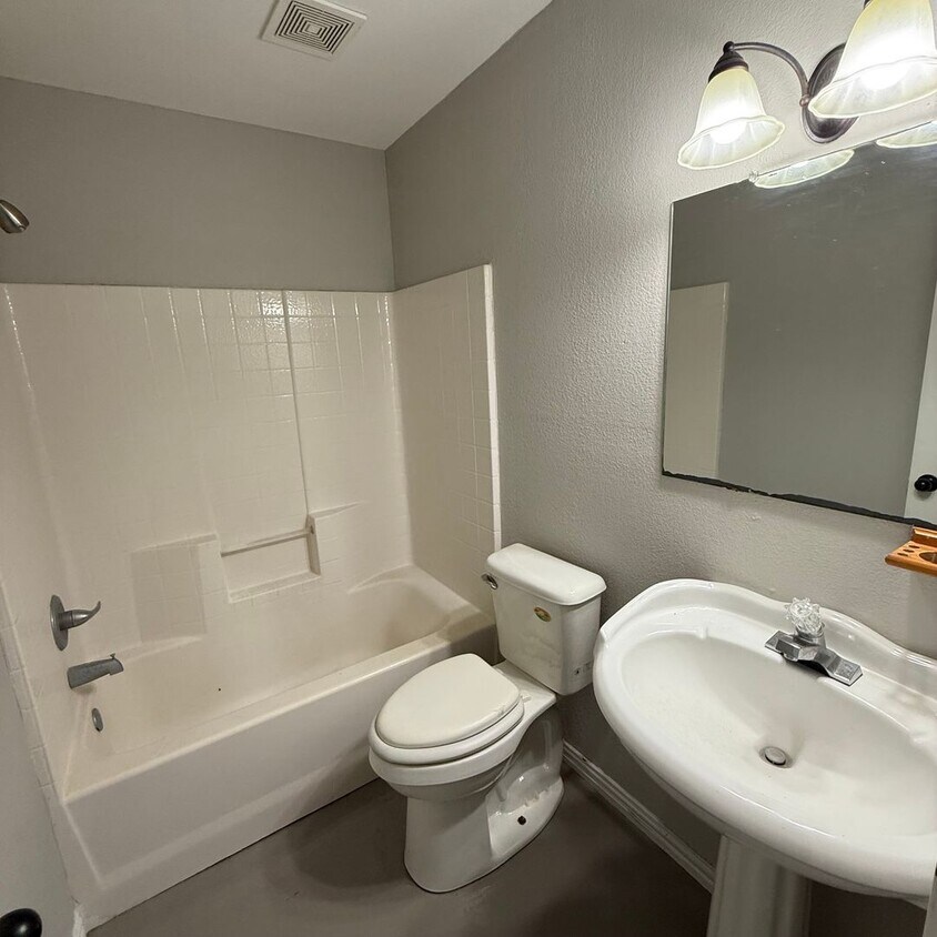 Foto del edificio - $500 Off 1st Full Month!* All Utilities In...