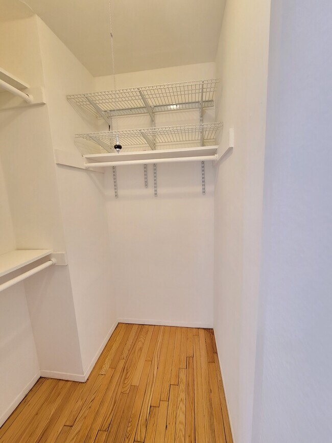 Walk-in Closet - 1925 Palmer Ave