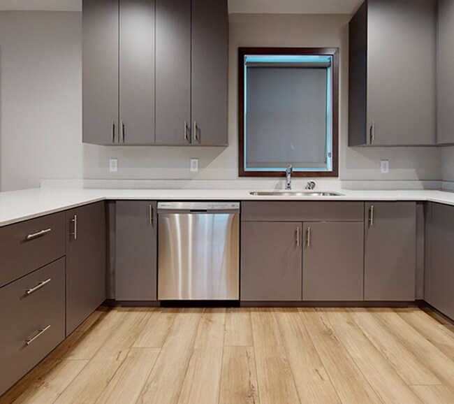 Foto del edificio - 607 12th Ave SE