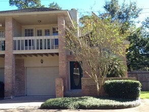 Building Photo - 5515 Strack Rd