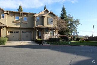 Building Photo - 7320 Orchard Cir