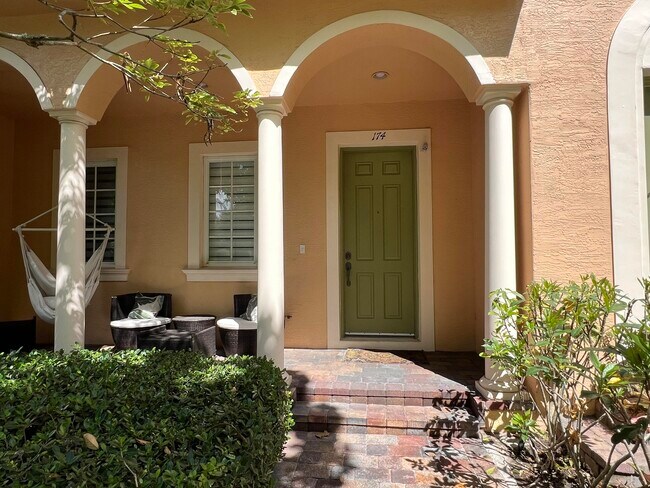 Foto del edificio - 174 Lismore Ln
