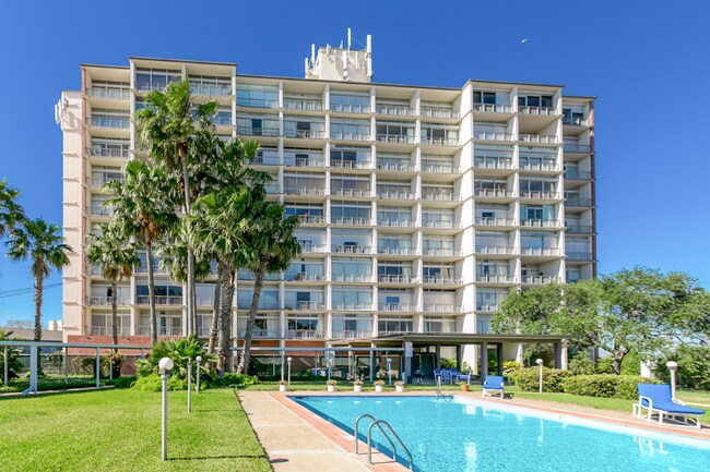 Foto del edificio - 4600 Ocean Dr