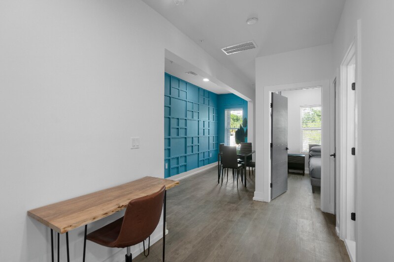 Foto principal - 927 S Howard Ave