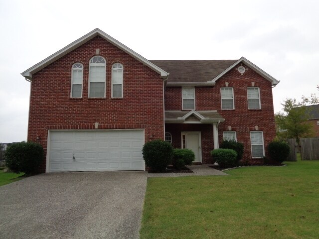 Primary Photo - 1010 Oakhall Dr