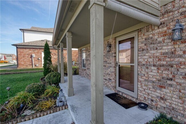 Foto del edificio - 9061 Bayview Cir