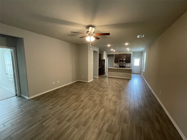 Foto del edificio - 938 Redinger Ridge Dr