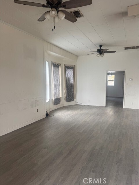 Building Photo - 136 N K St
