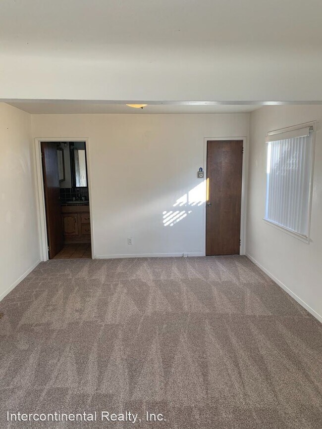 Building Photo - 2 br, 2 bath House - 146 S. Dunning St.