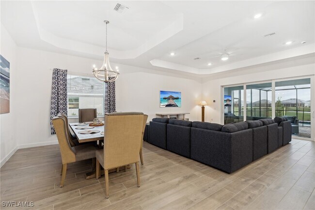 Foto del edificio - 15060 Pinehurst Ln