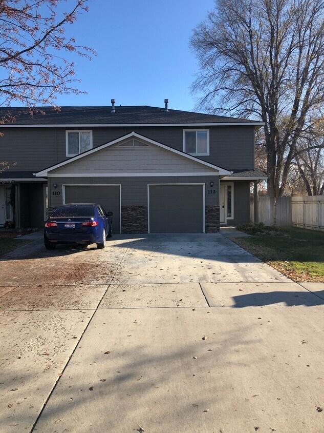 Foto principal - 112 Ivy St